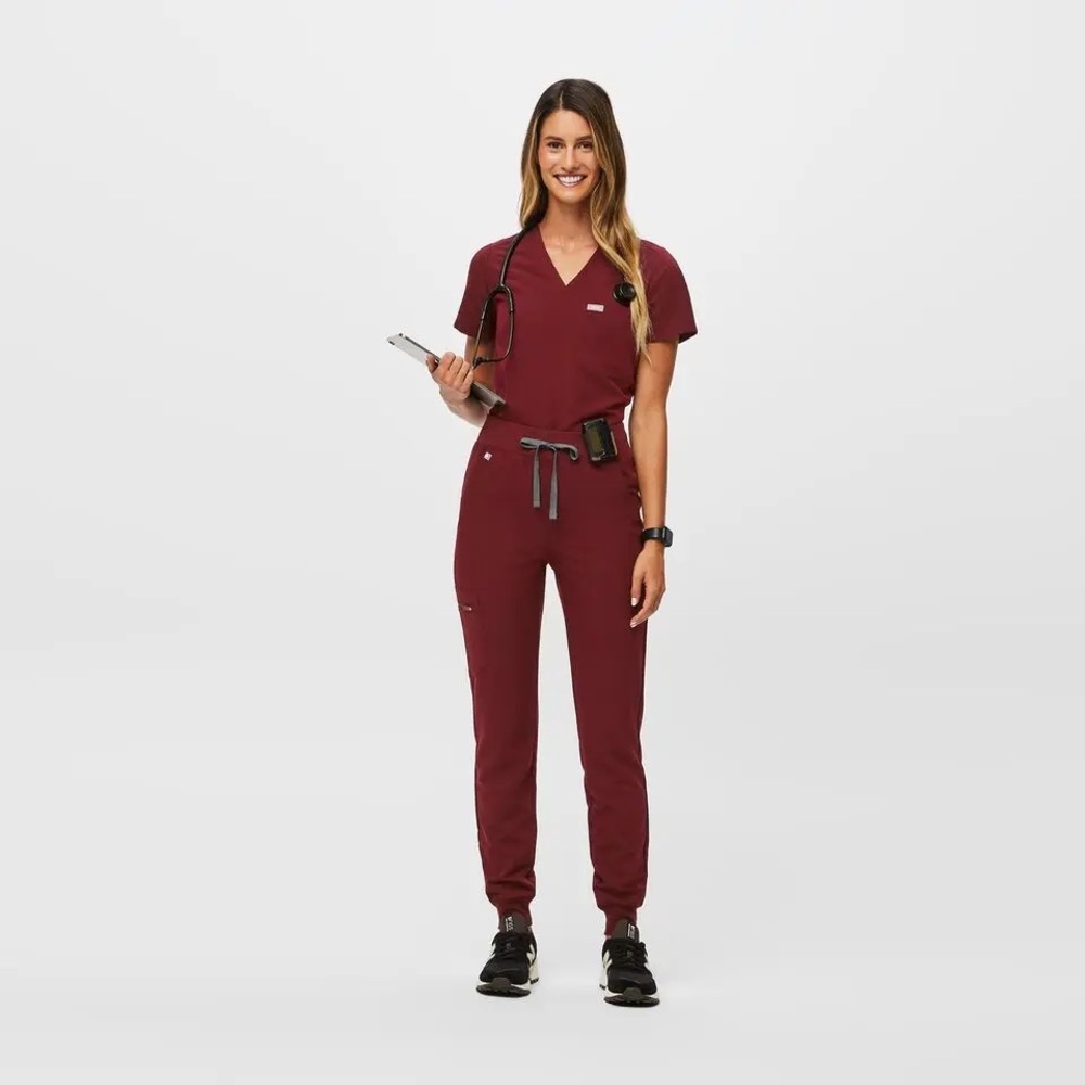 Figs Burgundy Technical Collection Scrub Set- Petite Medium
